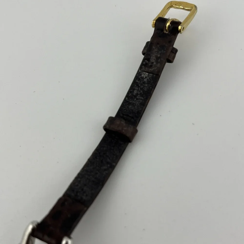 Bay Studio‎ Watch Women 32mm Silver Case Petite Leather Band- New Battery
